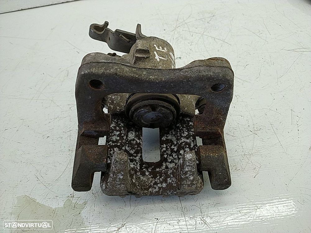 Pinça Tras Esquerda Seat Leon (1P1) - 5