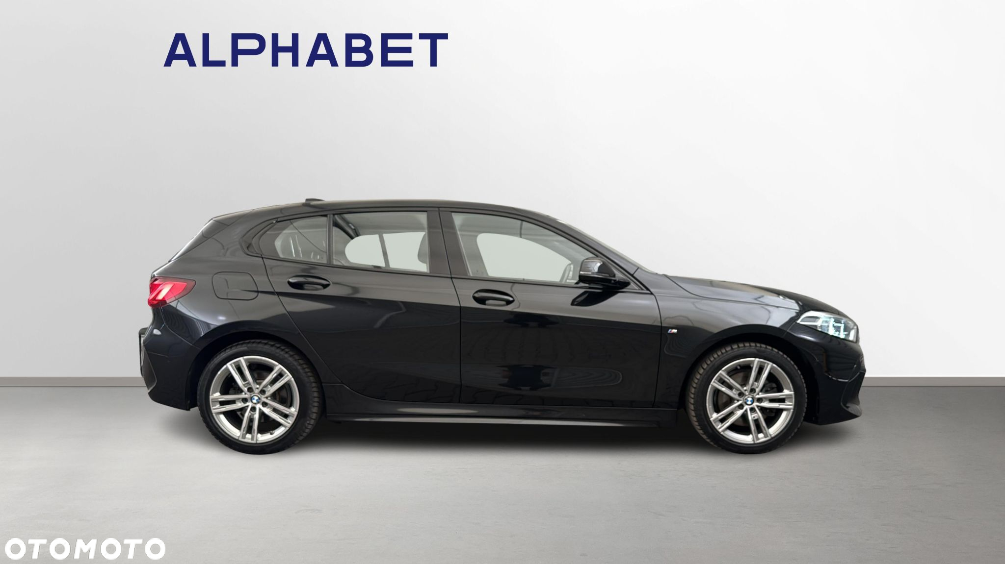 BMW Seria 1 118i - 6