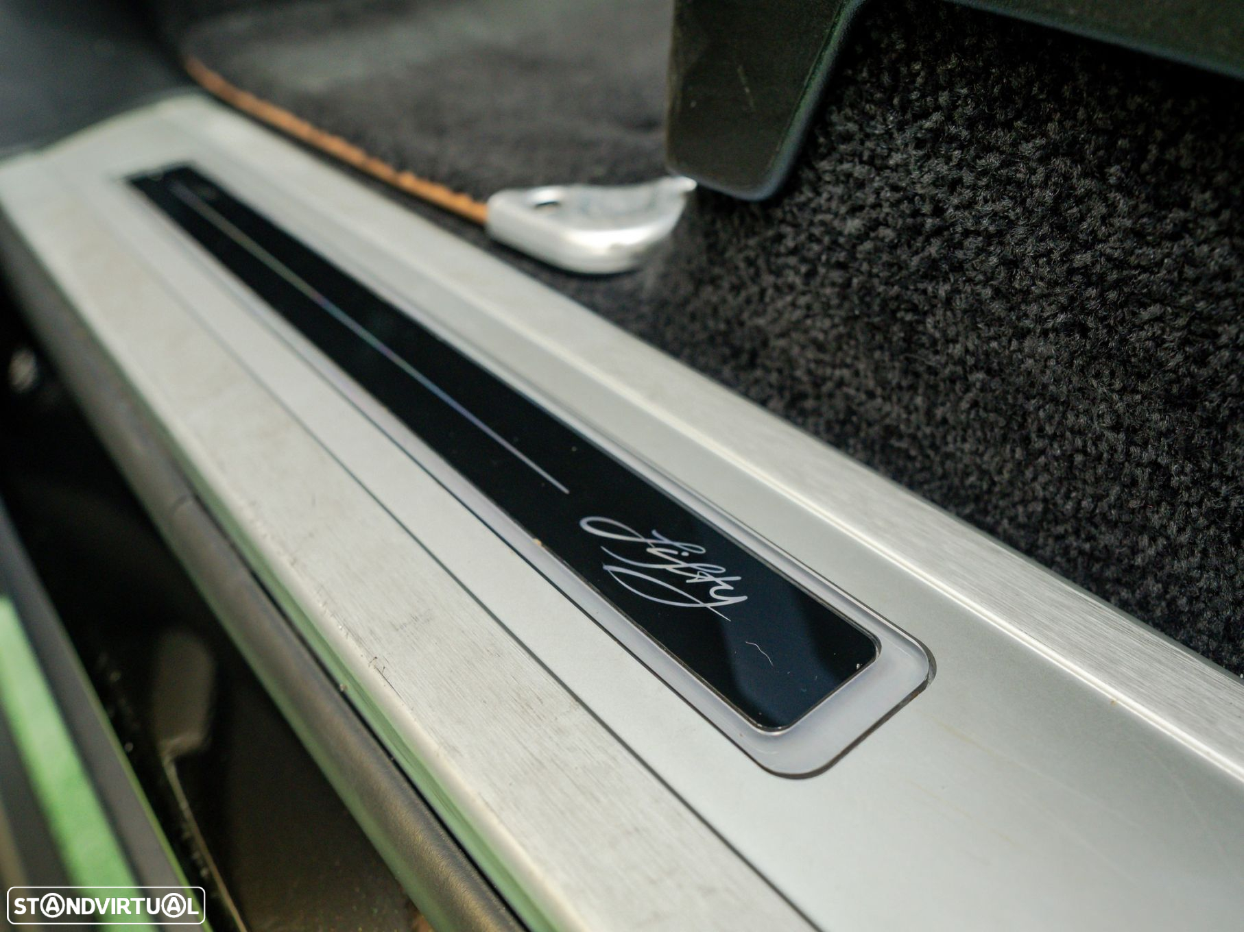 Land Rover Range Rover 2.0 Si4 PHEV Fifty Anniversary - 37