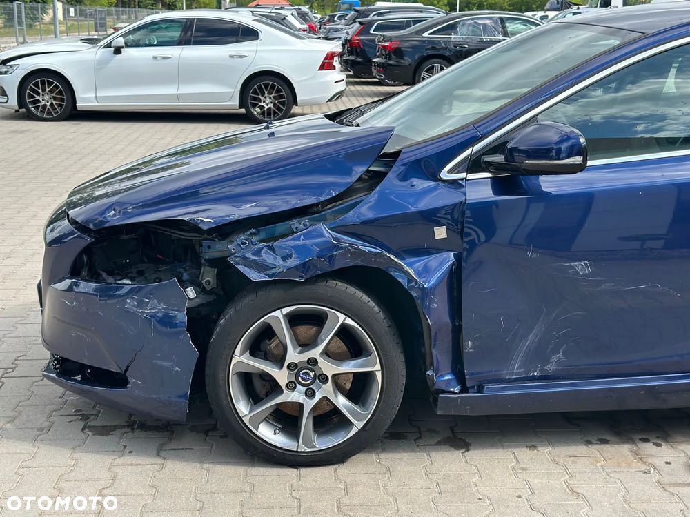Volvo V40 - 4