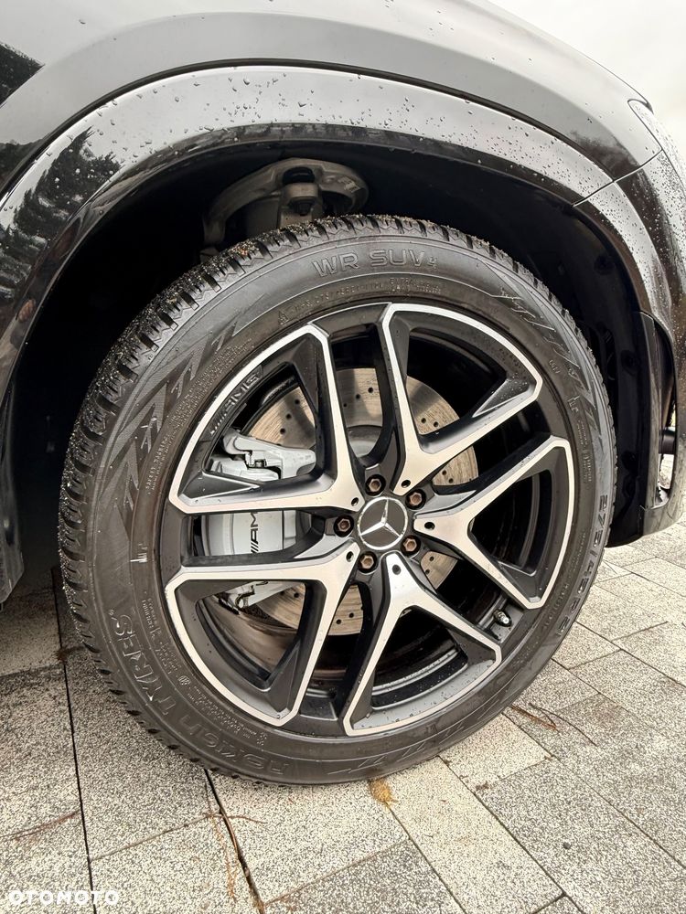 Mercedes-Benz GLE AMG 53 4-Matic Premium Plus - 23