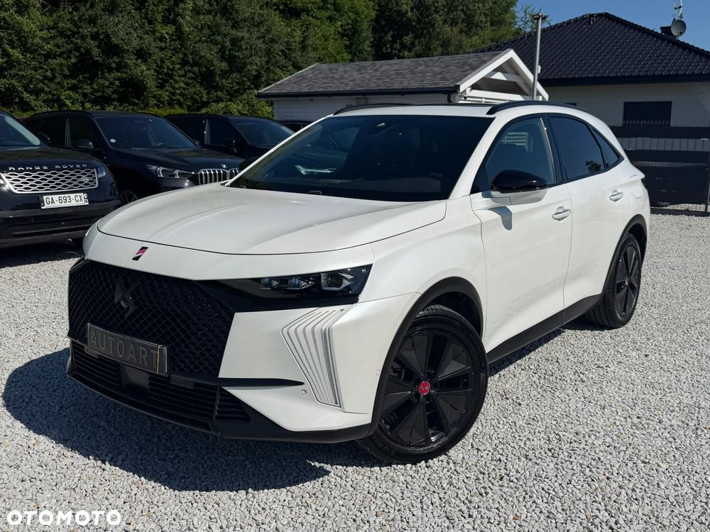 DS Automobiles DS 7 Crossback 1.6 E-Tense 4x4 Performance Line + - 5