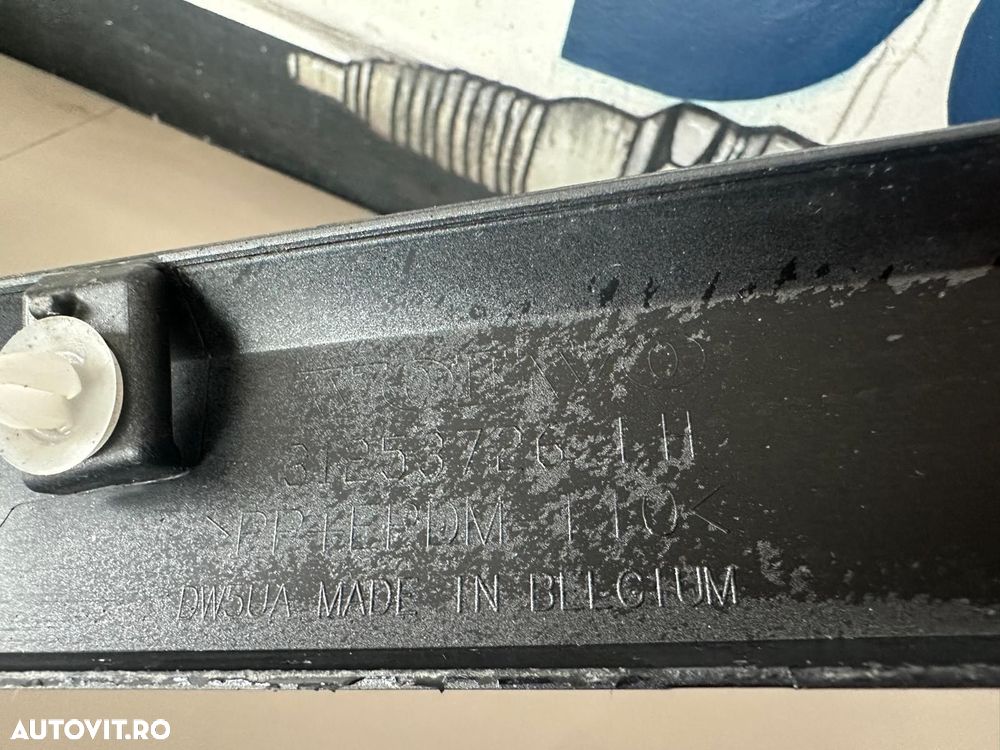 Bandou usa stanga fata Volvo V50 31253726 - 2