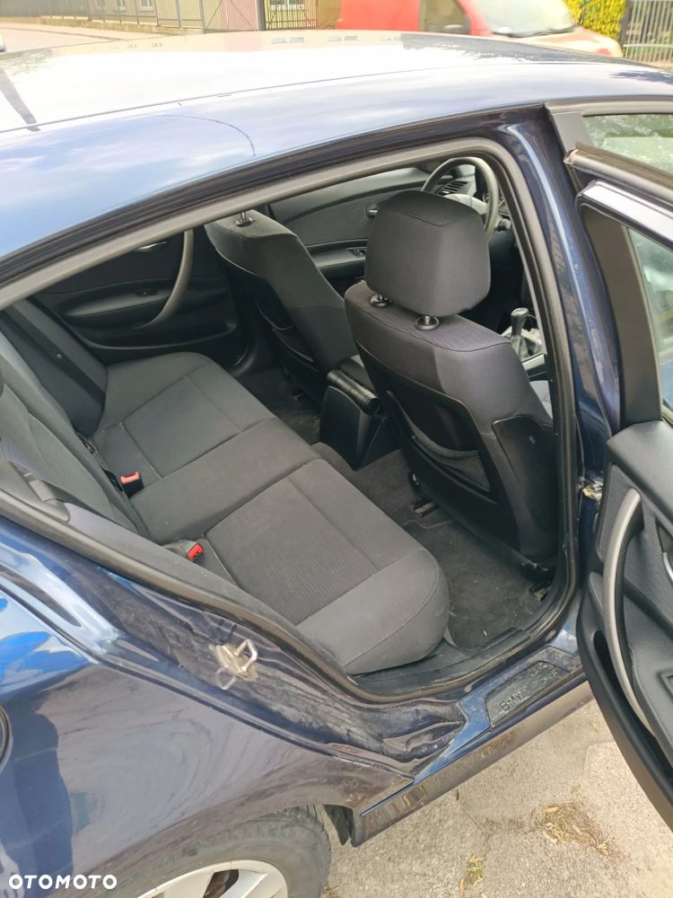 BMW Seria 1 116d - 7
