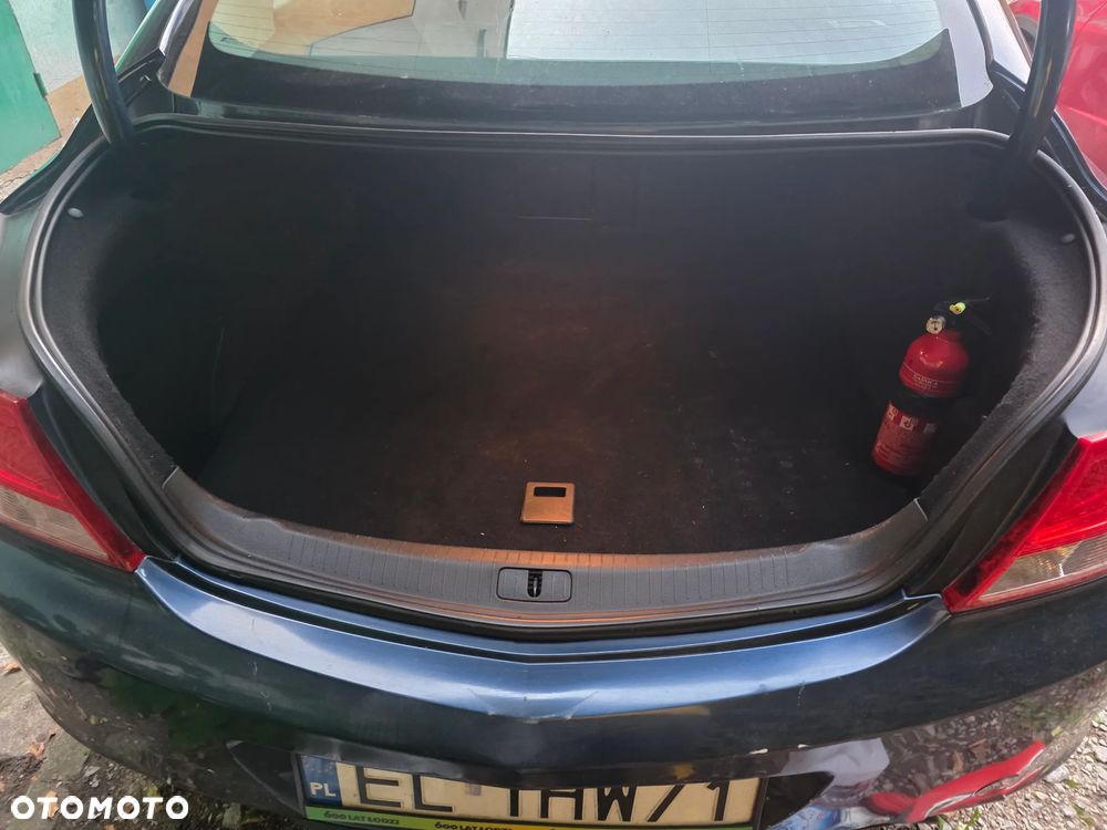 Opel Insignia 2.0 T Sport 4x4 - 23
