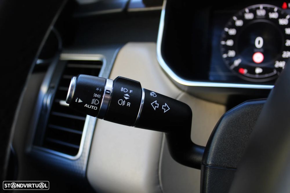 Land Rover Range Rover Sport - 38
