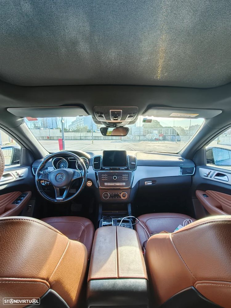 Mercedes-Benz GLE 350 d 4-Matic - 11