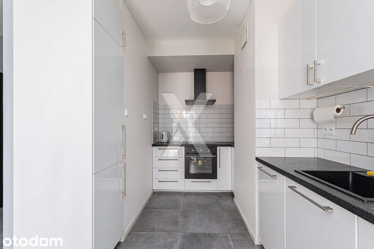 Przestronny apartament na Woli | Garaż