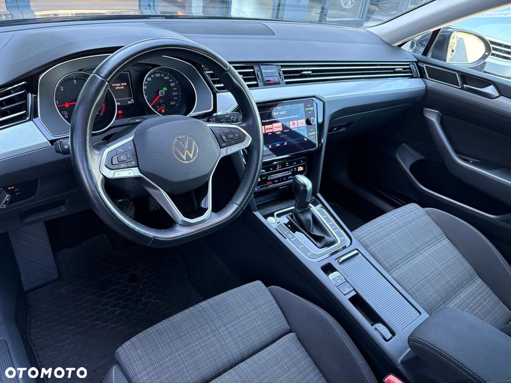 Volkswagen Passat 2.0 TDI EVO Business DSG - 11