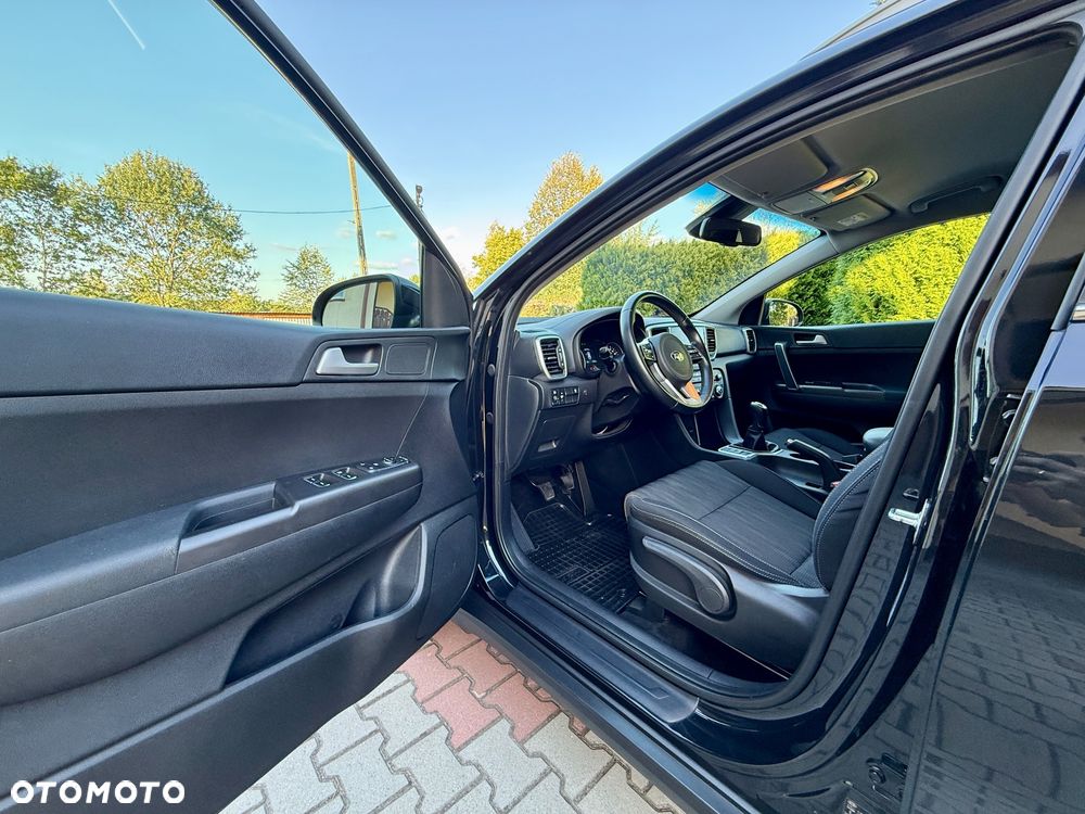 Kia Sportage 1.6 T-GDI Black Edition 4WD - 13