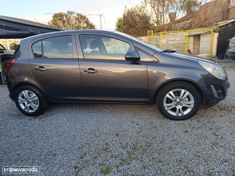 Opel Corsa 1.2 Enjoy - 18