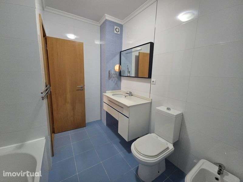Vendo apartamento T2 na Barra - Grande imagem: 4/12