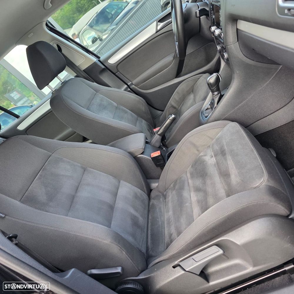 VW Golf 1.4 TSi Highline DSG - 28