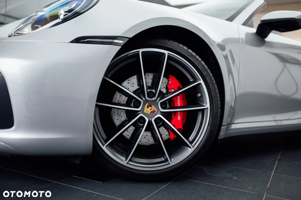 Porsche 911 2021