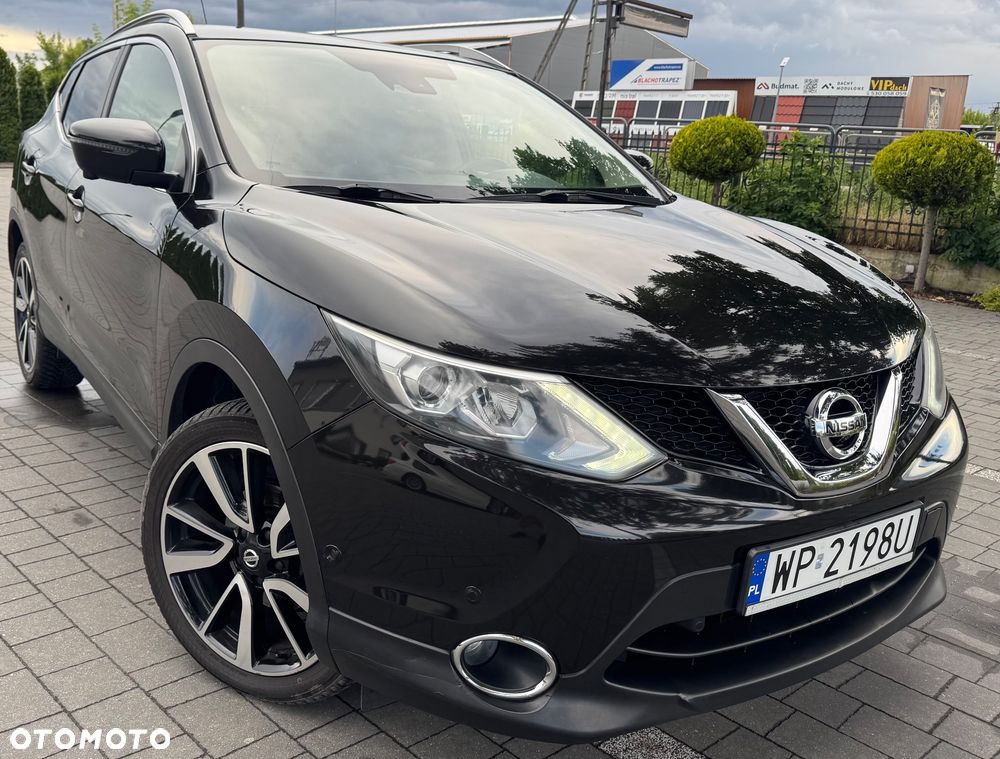 Nissan Qashqai 1.6 DIG-T Tekna+ - 1