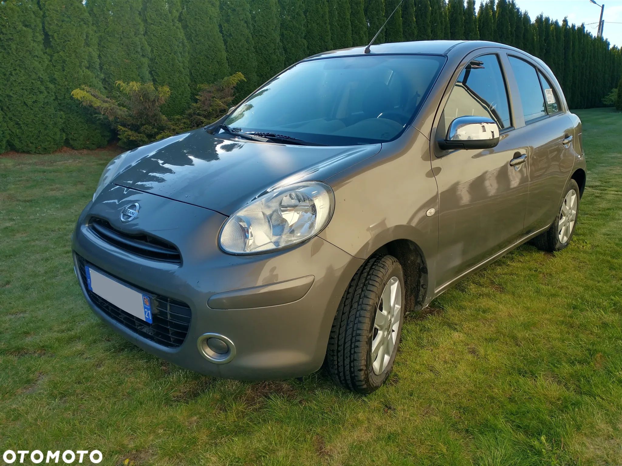 Nissan Micra - 1