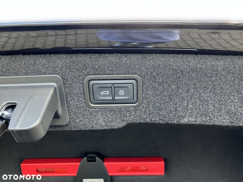 Audi A8 - 19