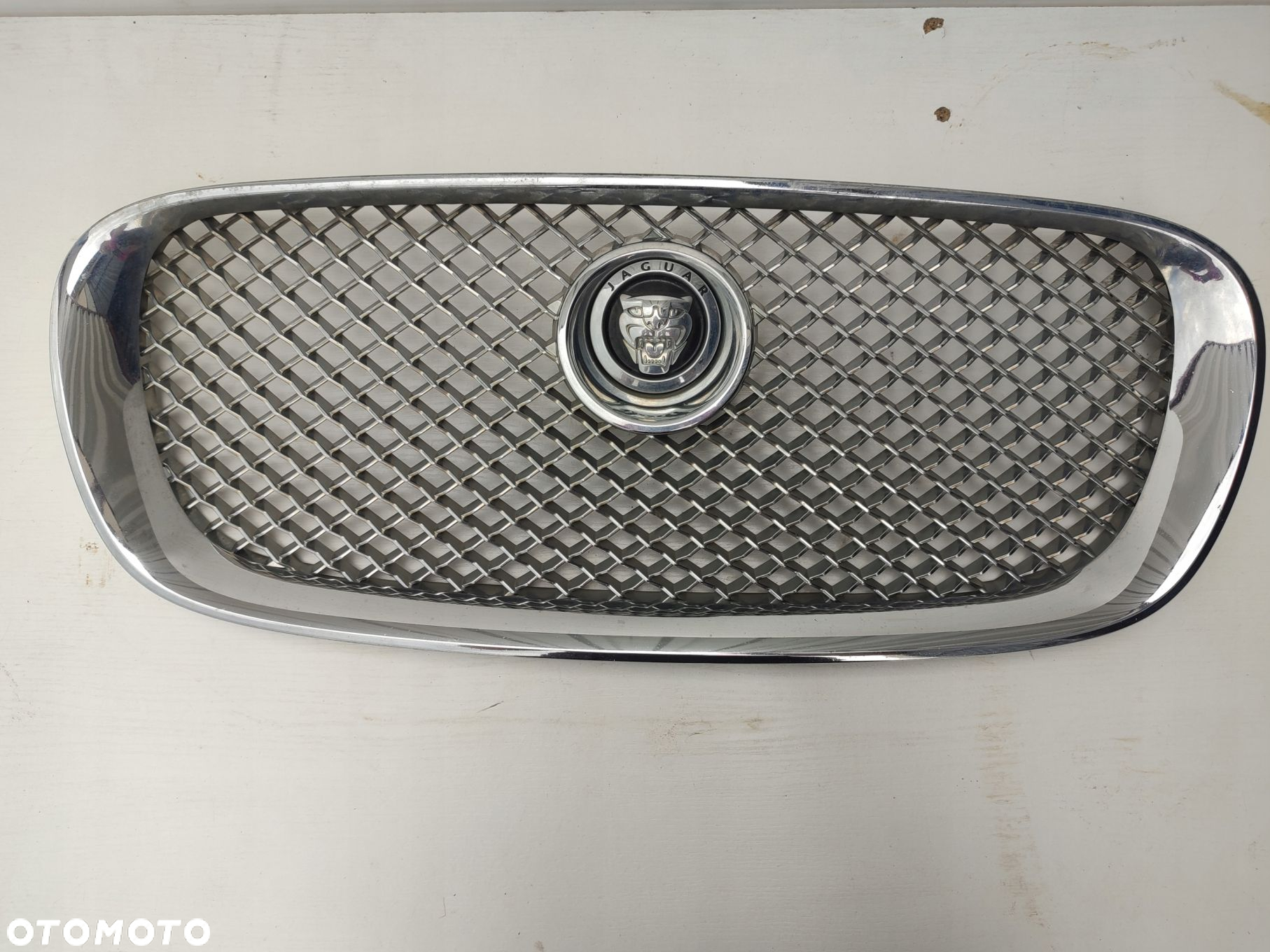 Grill atrapa chłodnicy JAGUAR XF X250 07-11 ORYGINAŁ 8X23-8A100-AA - 2