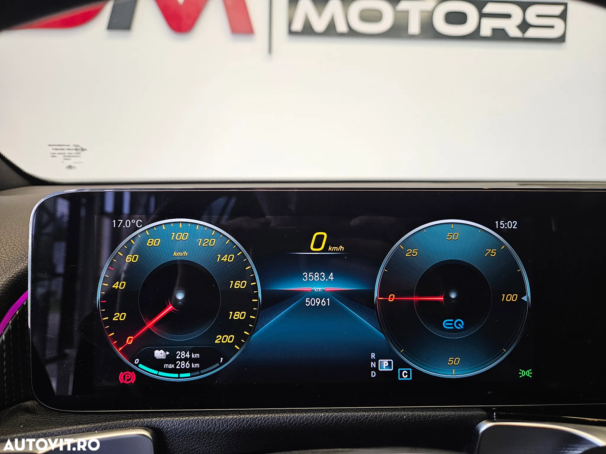 Mercedes-Benz EQB 250 - 19
