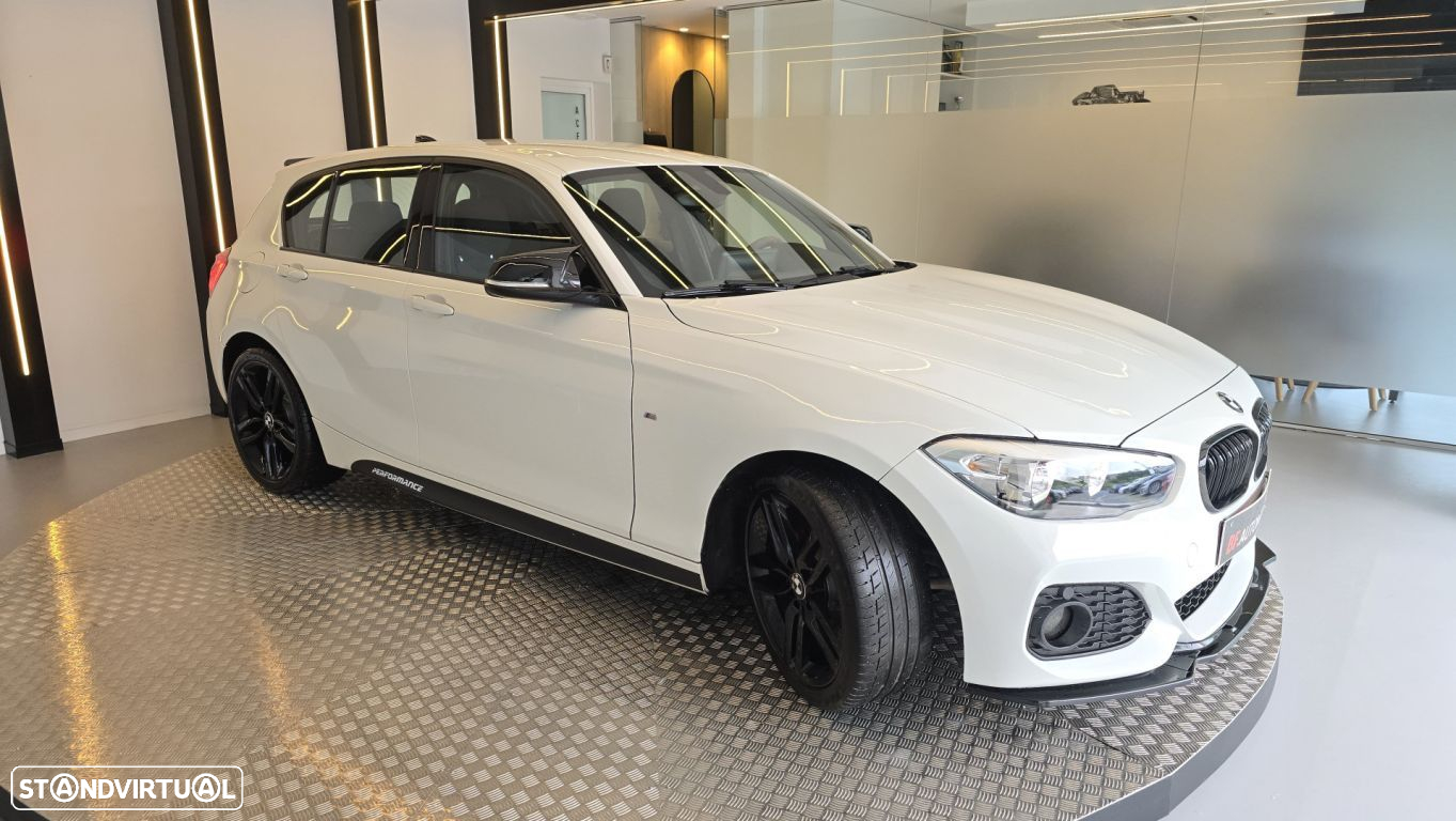 BMW 116 d Pack M - 19
