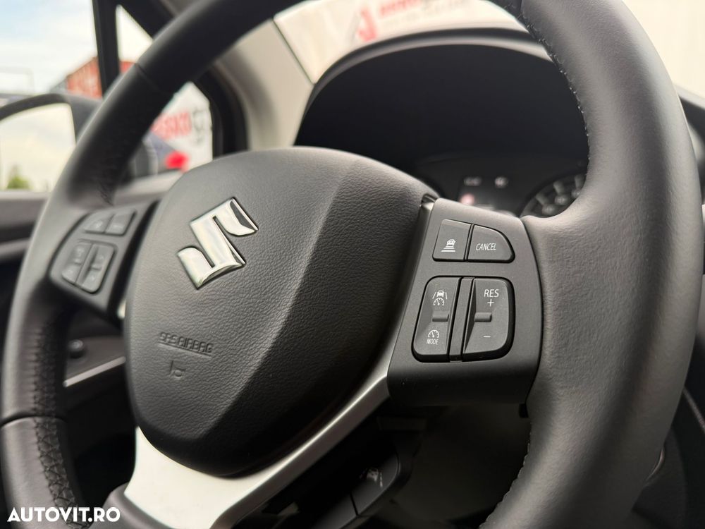 Suzuki S-Cross 1.4 Boosterjet 6AT MHEV Passion - 16