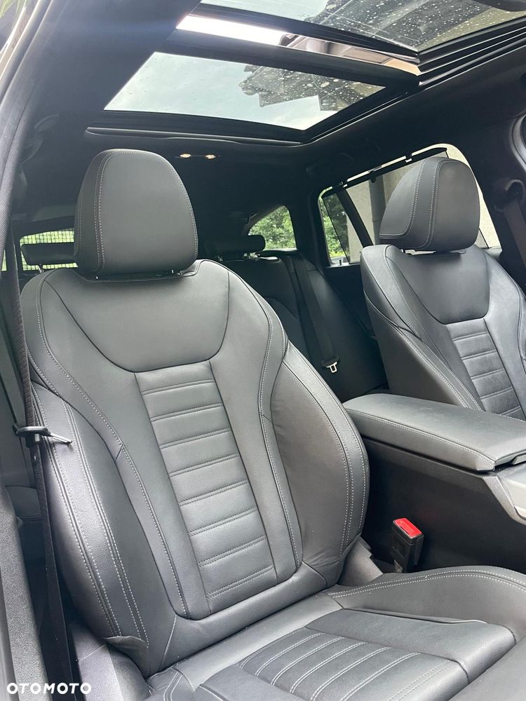 BMW Seria 3 320d xDrive M Sport Shadow sport - 8