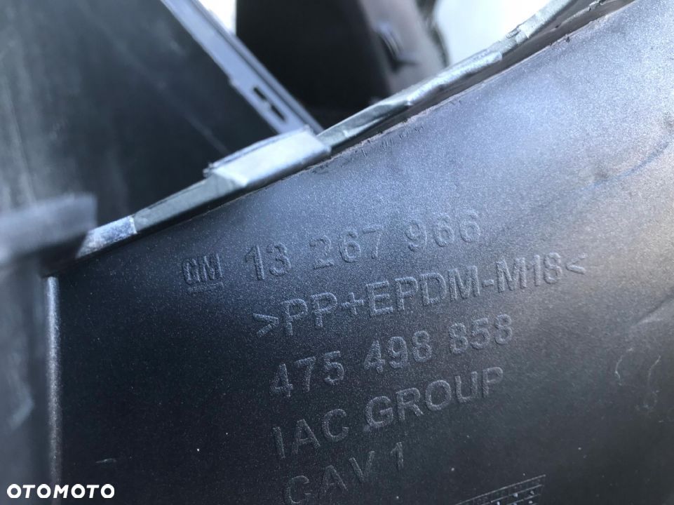 Zderzak tylny Opel Meriva B 10-17r 13267966 - 16