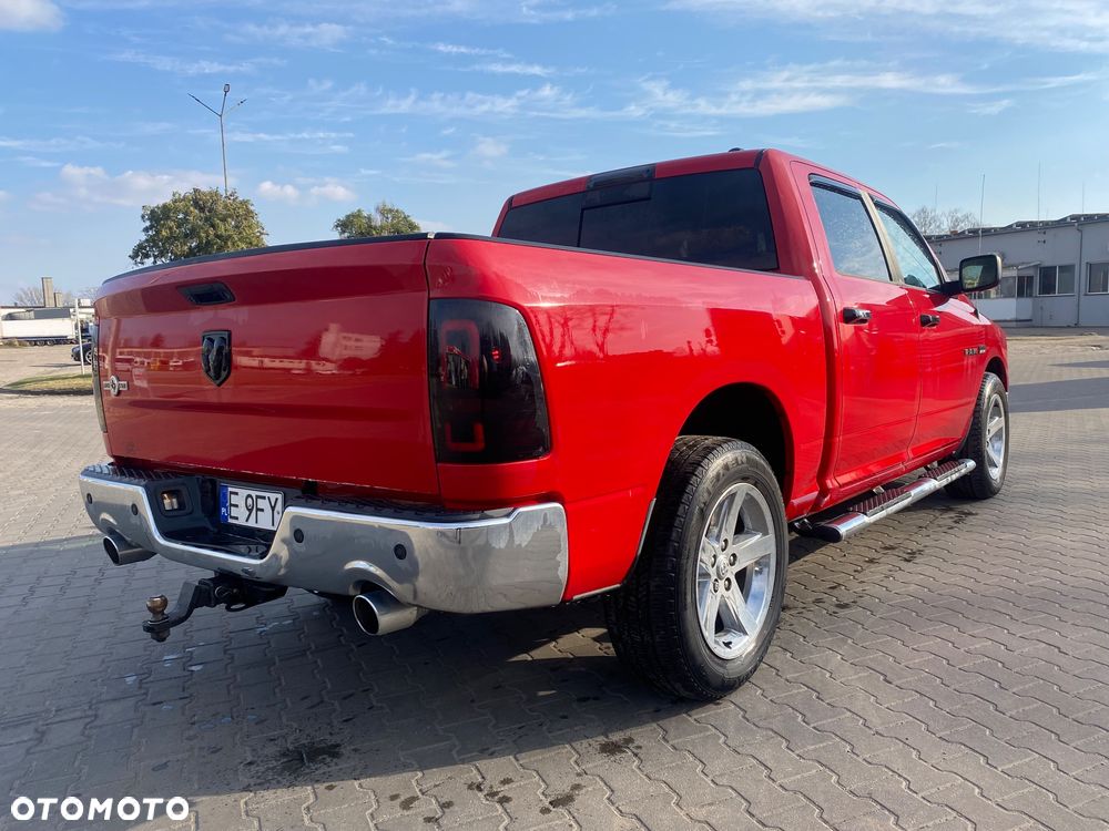Dodge RAM - 4