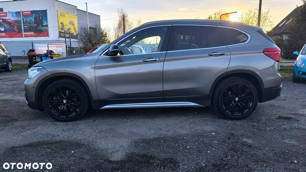 BMW X1 xDrive25i GPF Sport Line - 13