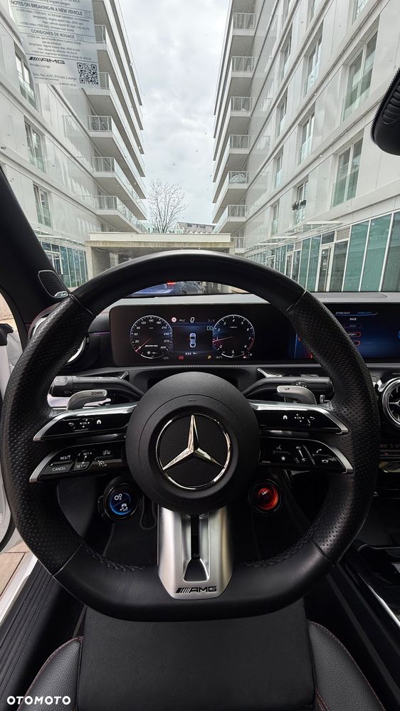 Mercedes-Benz CLA AMG 45 S 4-Matic+ 8G-DCT - 10