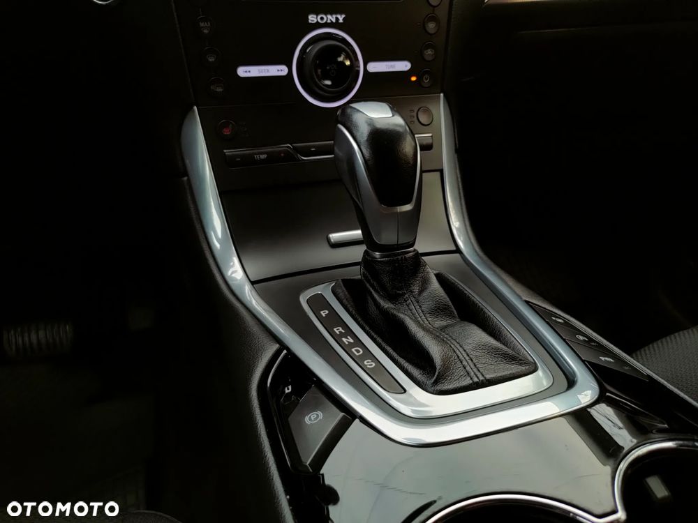 Ford S-Max 2.0 TDCi Titanium PowerShift - 28