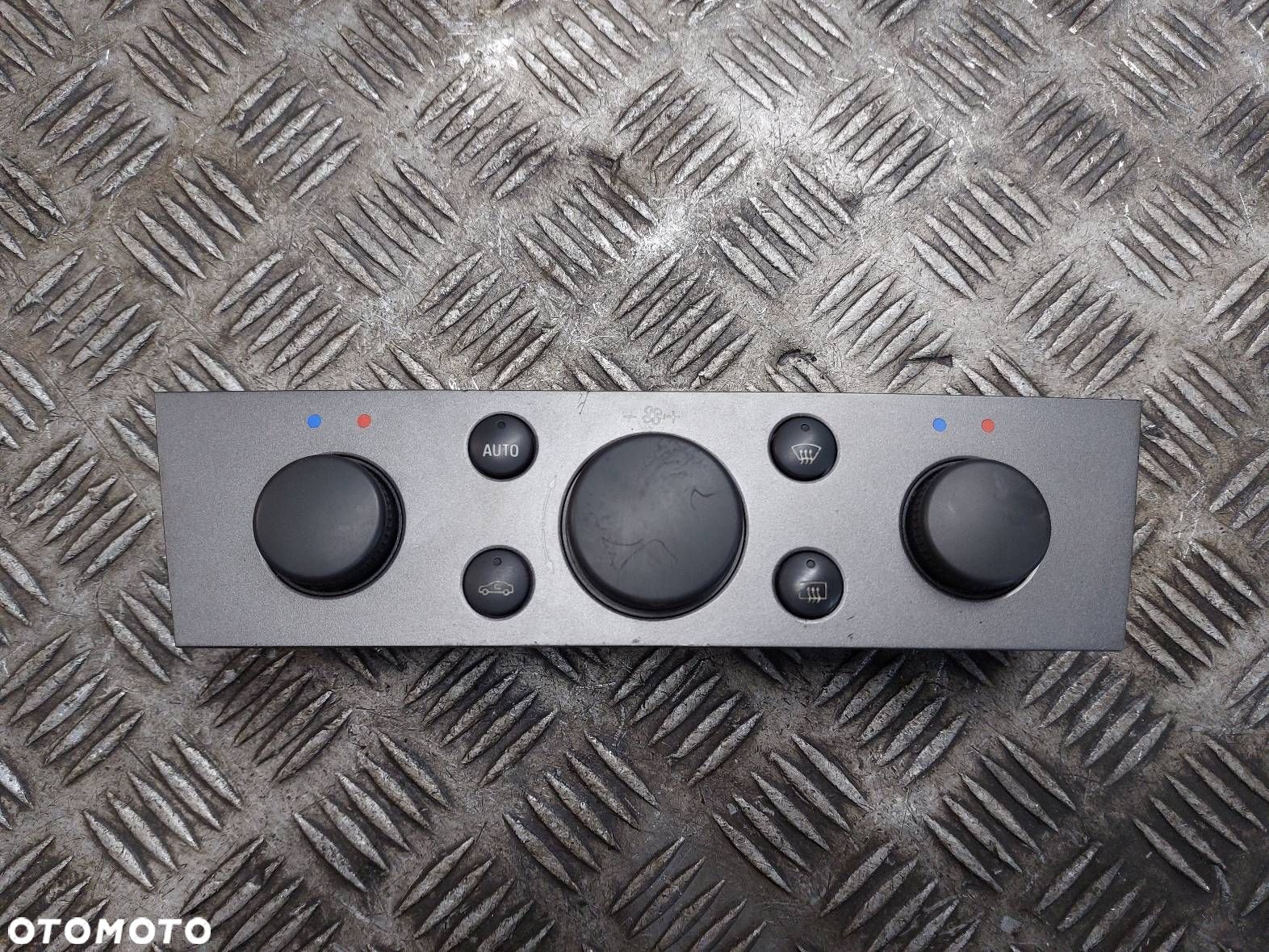 PANEL NAWIEWU OPEL VECTRA C 24441229 - 1