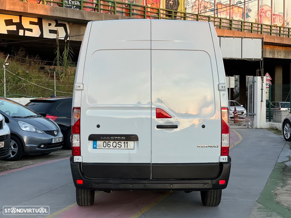 Renault Master III fase II 2.3 dCi L2H2 3.5T IVA dedutível - 3