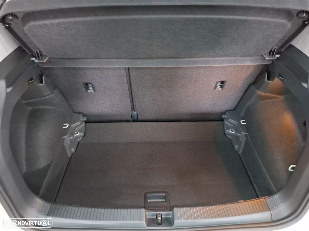 VW T-Cross 1.0 TSI Urban - 23