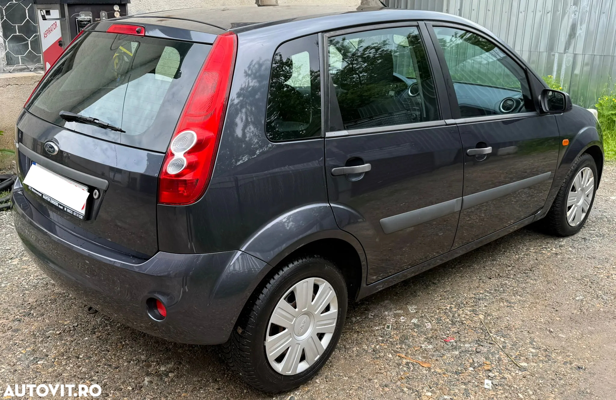 Ford Fiesta - 4