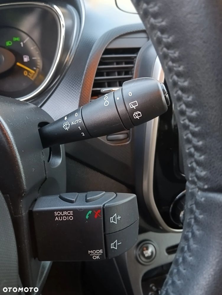 Renault Captur ENERGY TCe 90 Start&Stop Luxe - 36