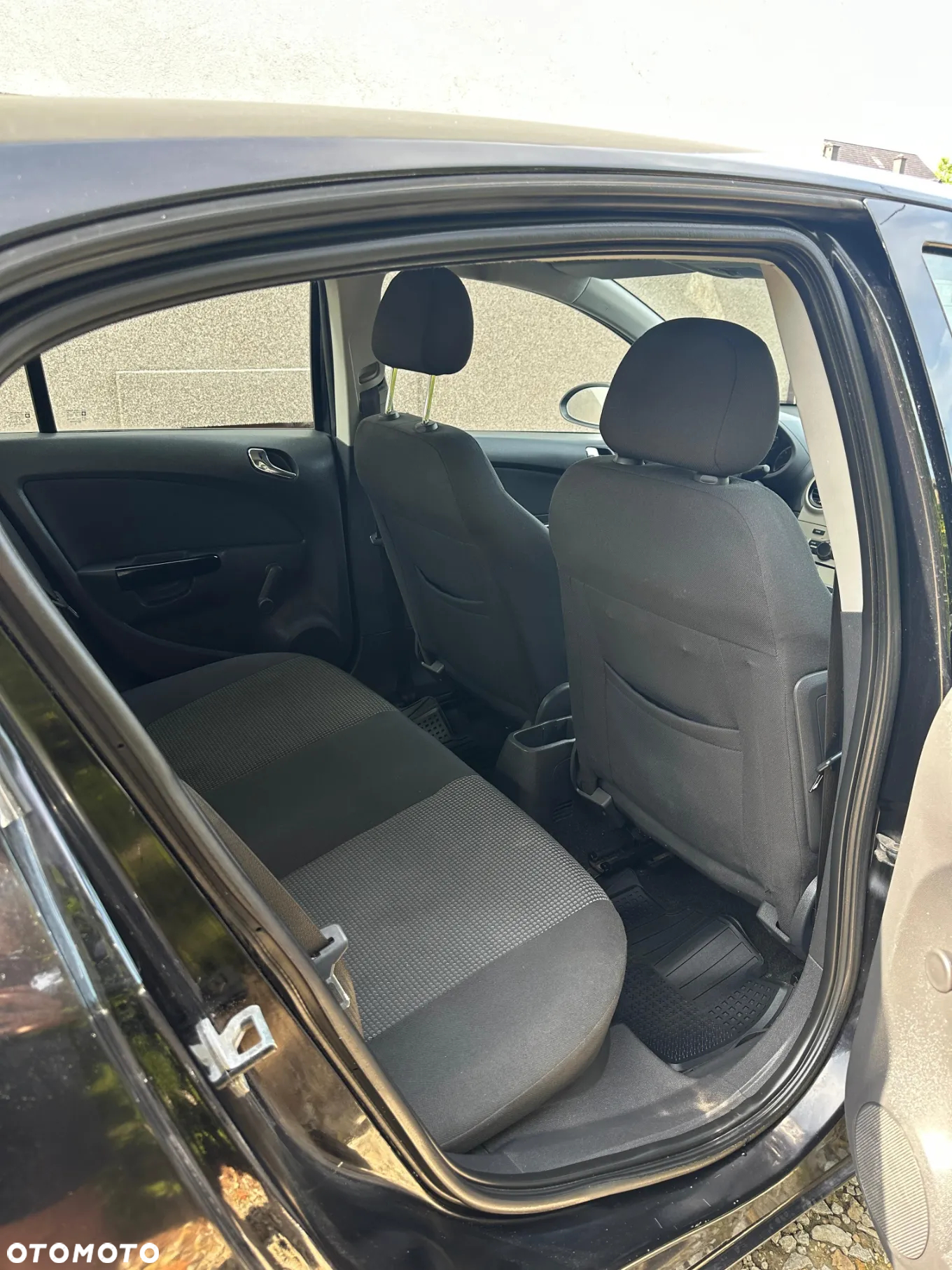Opel Corsa - 12