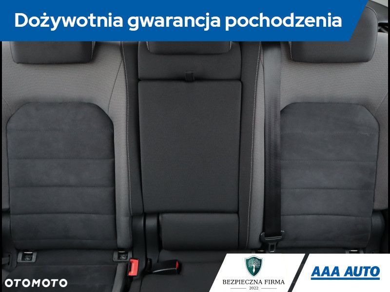 Volkswagen Golf Sportsvan - 12