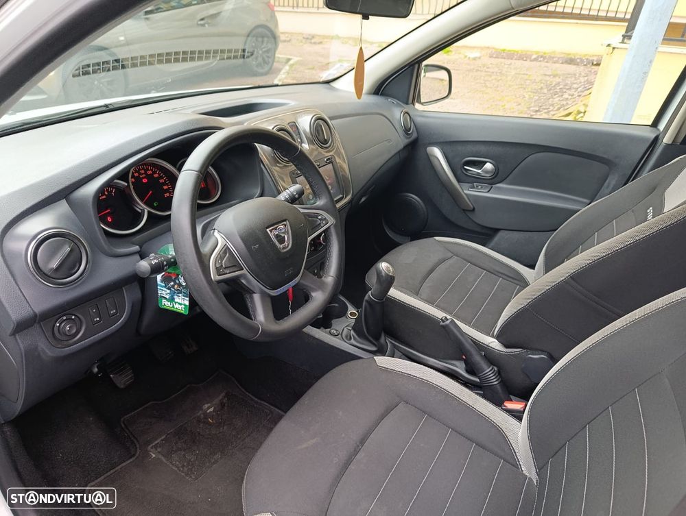 Dacia Sandero 0.9 TCe SL Stepway of Life Bi-Fuel - 6