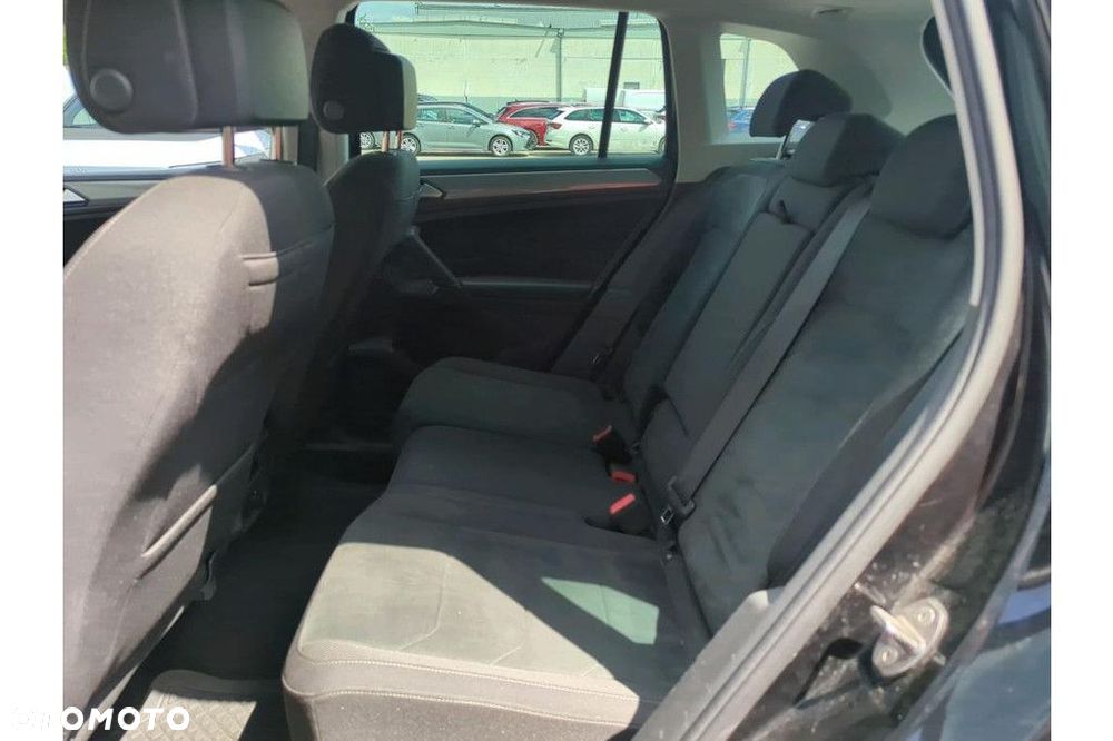 Volkswagen Tiguan 2.0 TDI SCR Life DSG - 8