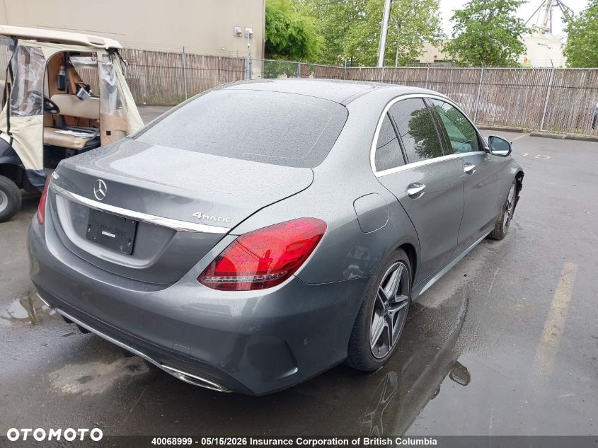 Mercedes-Benz Klasa C 300 4Matic 9G-TRONIC AMG Line - 4