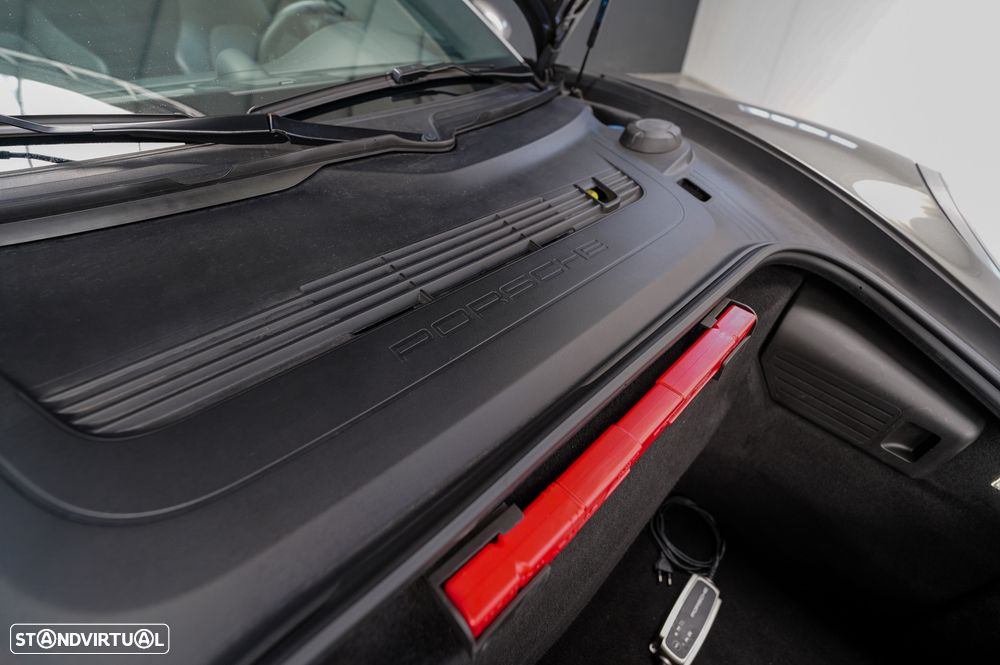 Porsche 911 (991) Turbo PDK - 36