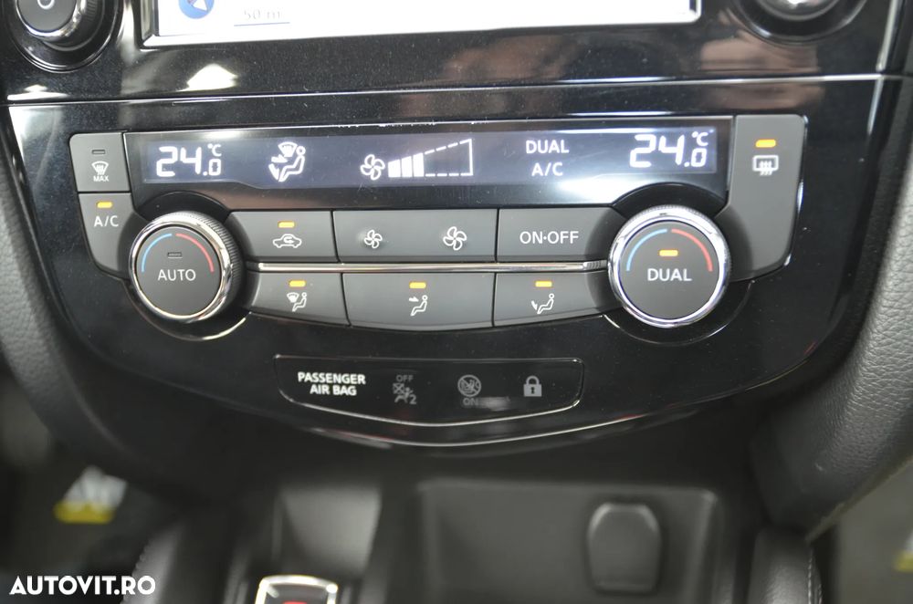 Nissan Qashqai 1.6 DCI DPF Start/Stop acenta - 25