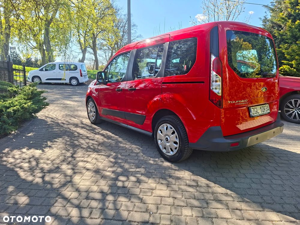 Ford Tourneo Connect 1.5 TDCi Start-Stop Titanium - 8