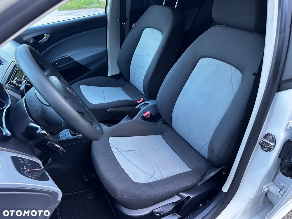 Seat Ibiza 1.4 16V Style - 21