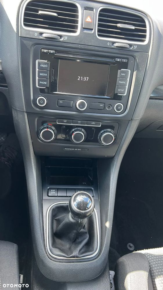 Volkswagen Golf 1.4 Style - 12