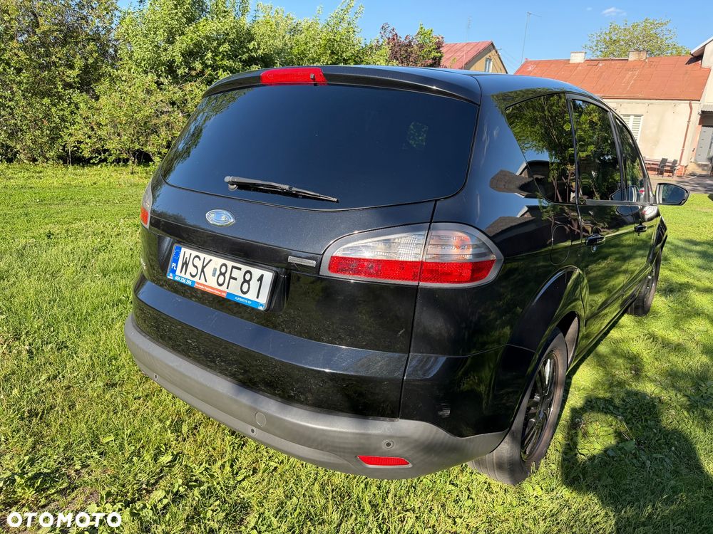 Ford S-Max 2.0 Titanium - 4