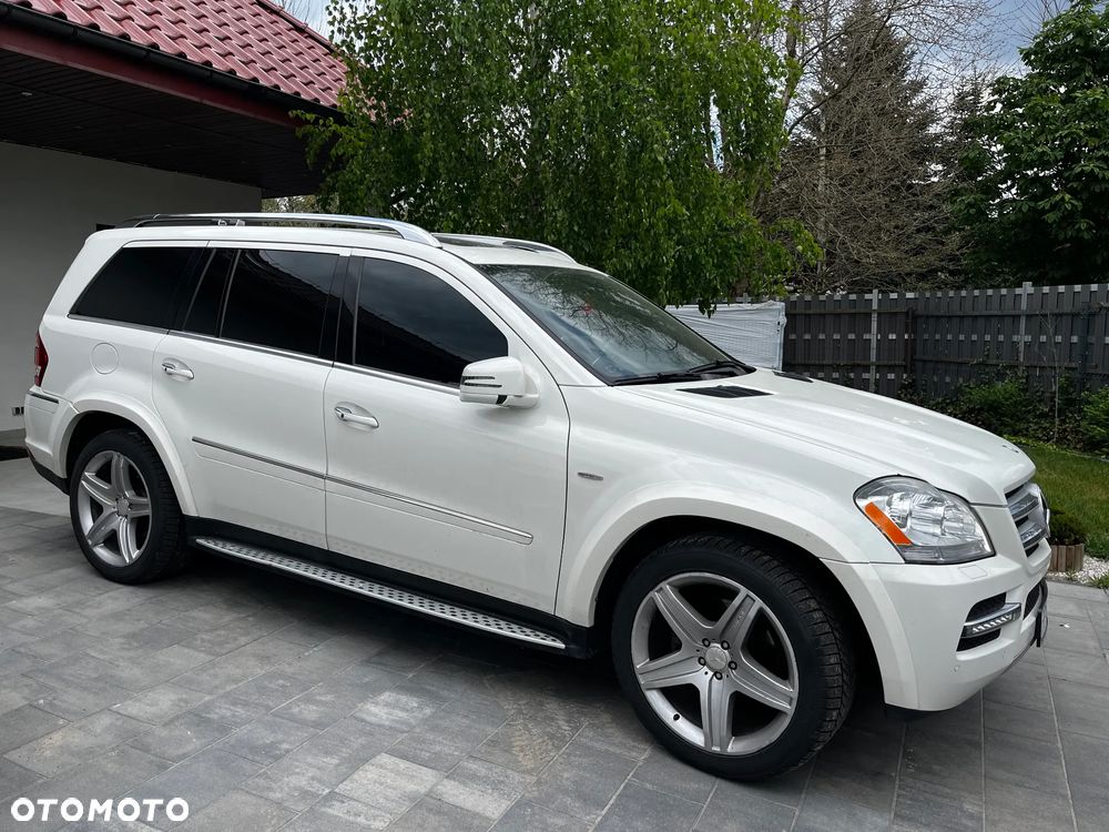 Mercedes-Benz GL - 1
