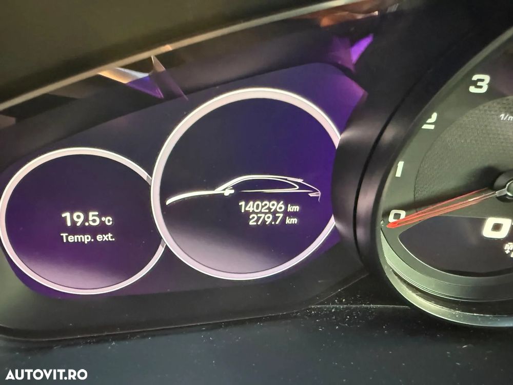 Porsche Cayenne Standard - 13