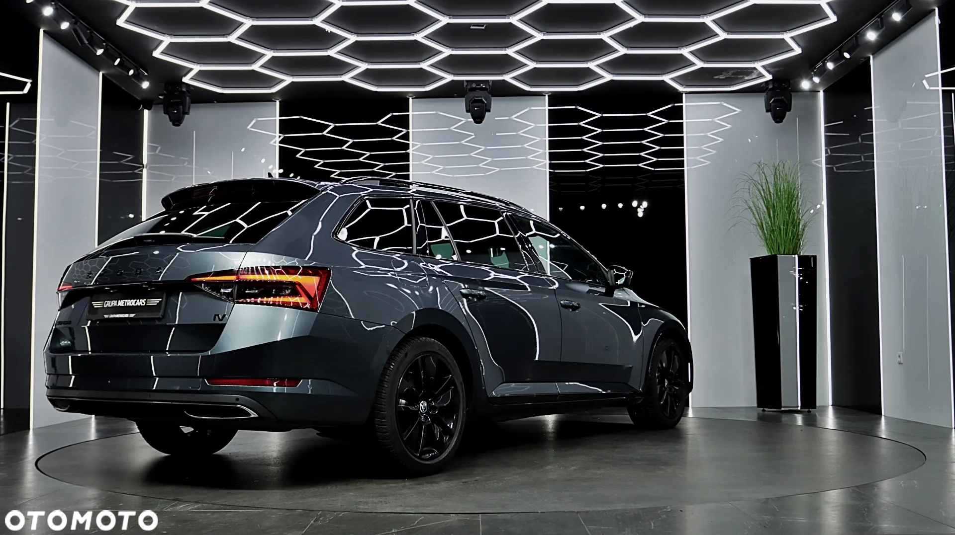 Skoda Superb 1.4 TSI Plug-In Hybrid Sportline DSG - 8